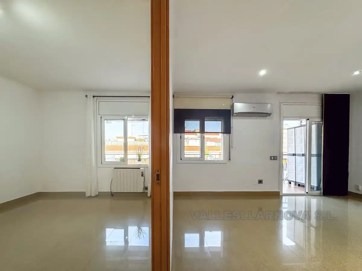 Exterior view of Flat for sale in Mollet del Vallès  with Air Conditioner