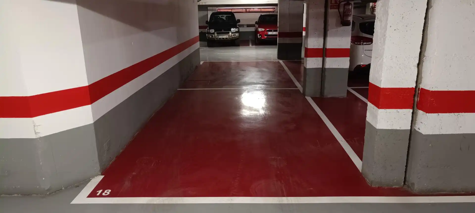 Parking de Piso en venta en Valladolid con Calefacción, Parquet y Trastero