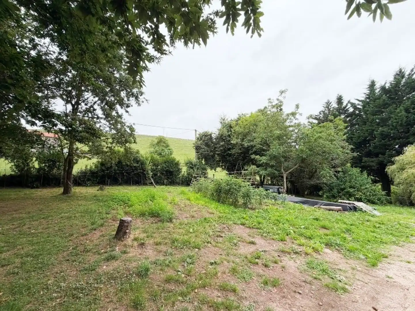 Casa o xalet en venda en Torrelavega  amb Calefacció, Jardí privat i Traster