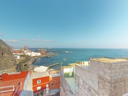 Exterior view of Flat for sale in  Santa Cruz de Tenerife Capital  with Terrace