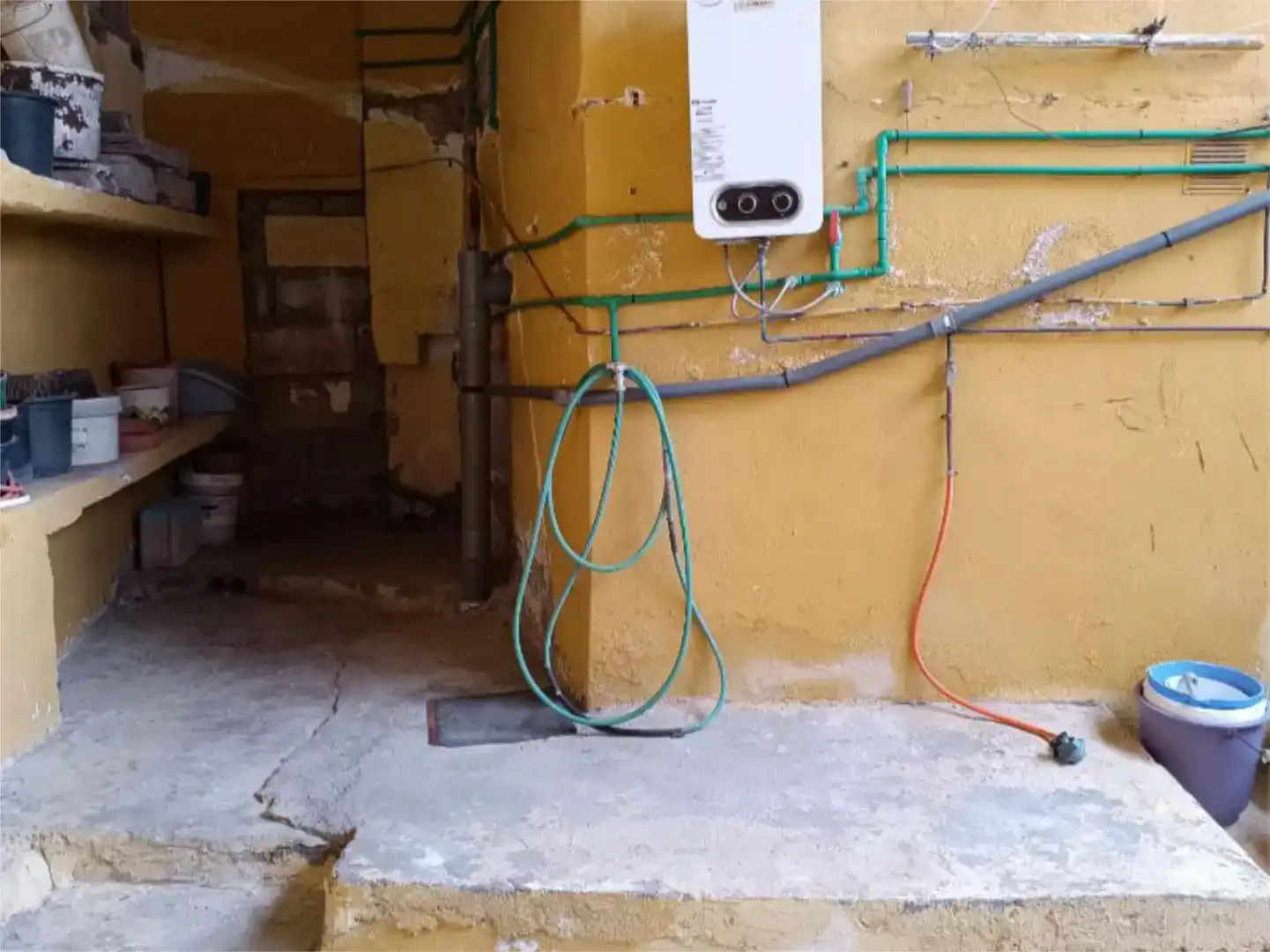 Piso en venta en El Tanque con Balcón