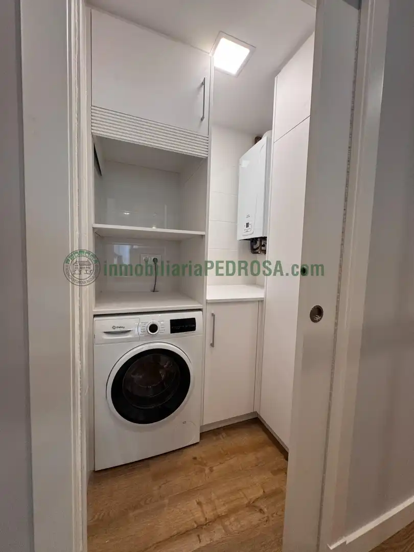 Wohnung zur Miete in BENITO CORBAL, Zona de Plaza de Barcelos