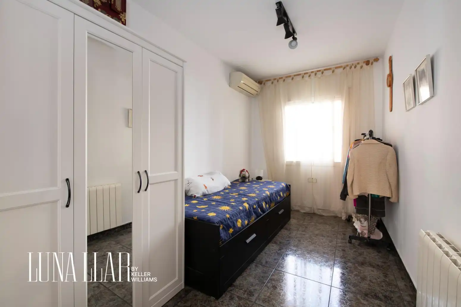 Bedroom of Flat for sale in Castelldefels