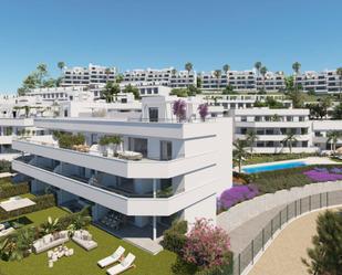 Vista exterior de Dúplex en venda en Estepona amb Aire condicionat, Calefacció i Jardí privat