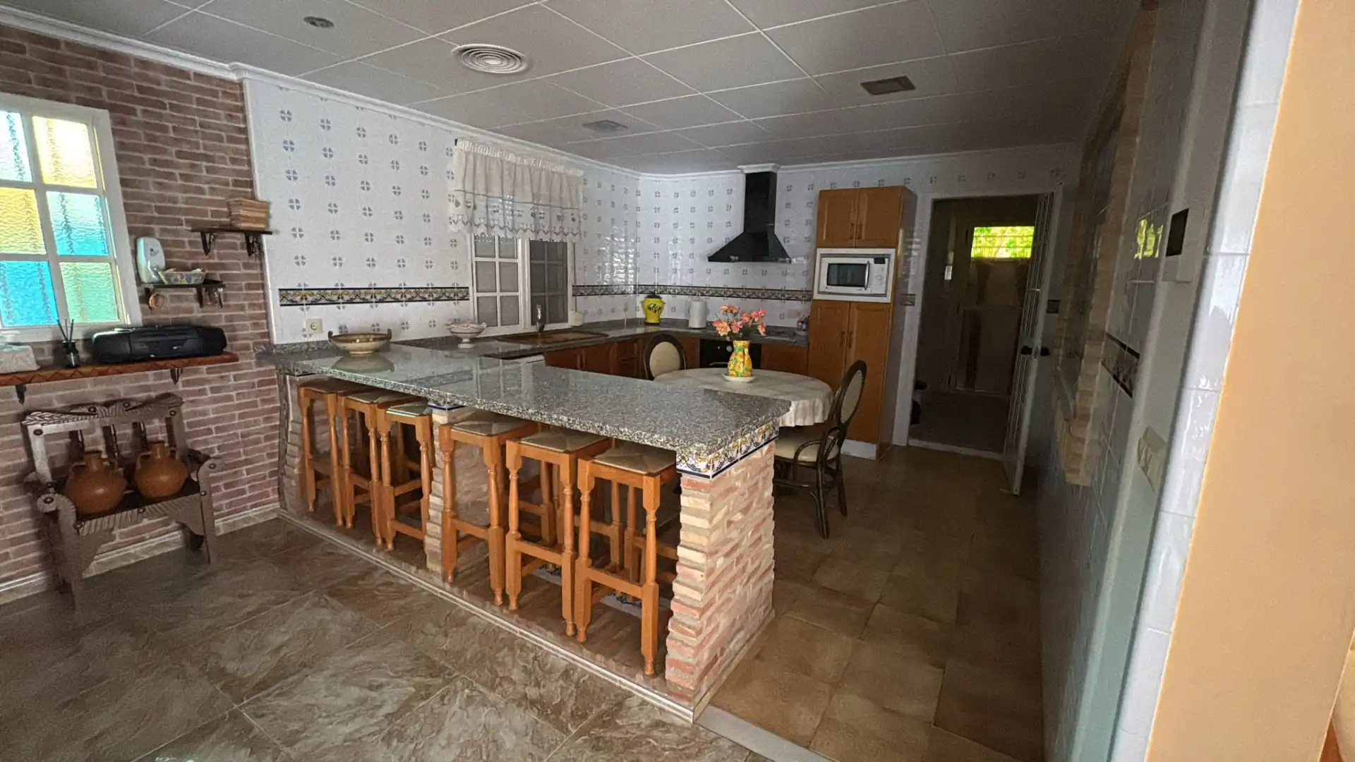 Cocina de Casa o chalet en venta en Corbera con Aire acondicionado, Jardín privado y Piscina