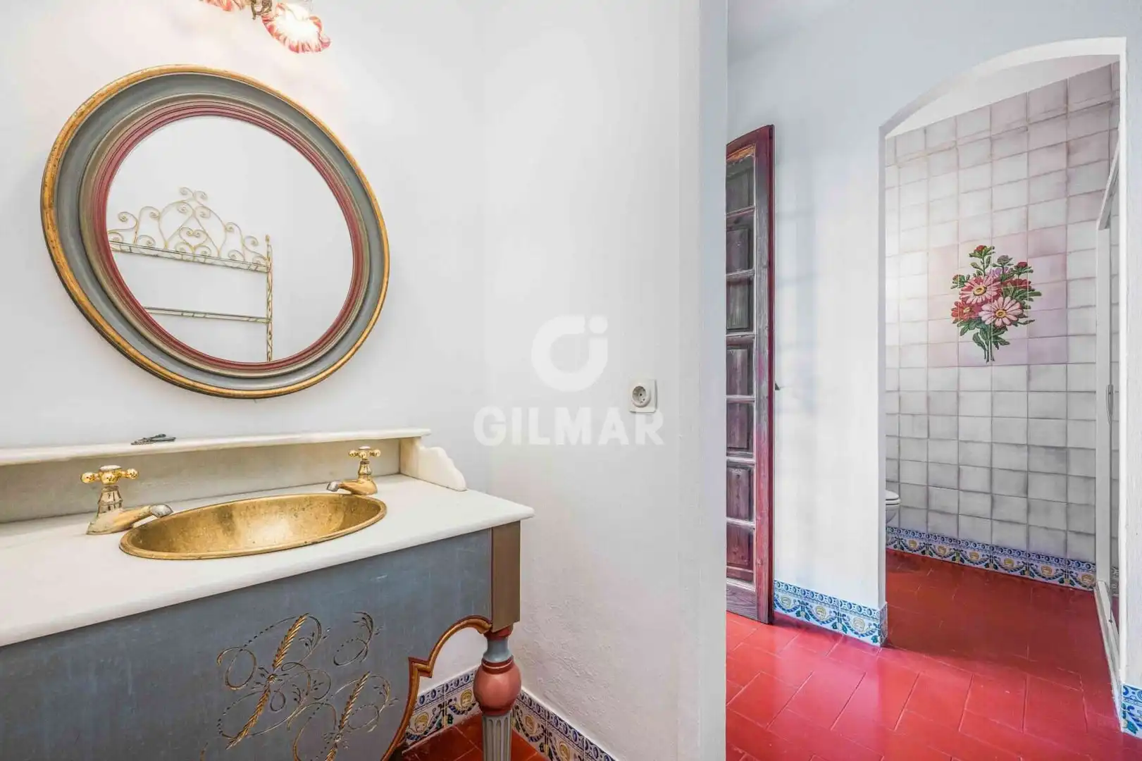Baño de Casa o chalet en venta en Valencina de la Concepción con Calefacción, Jardín privado y Piscina