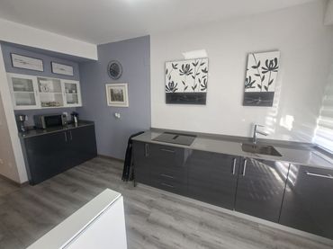 Apartament amb ascensor en venda a Calle Reyes Católicos