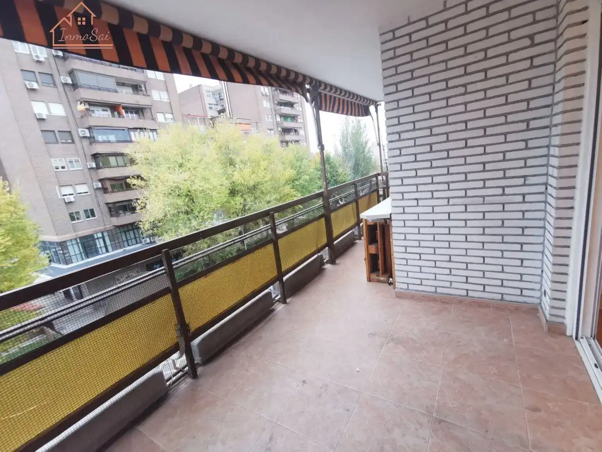 Terraza de Piso de alquiler en Móstoles con Aire acondicionado, Calefacción y Terraza