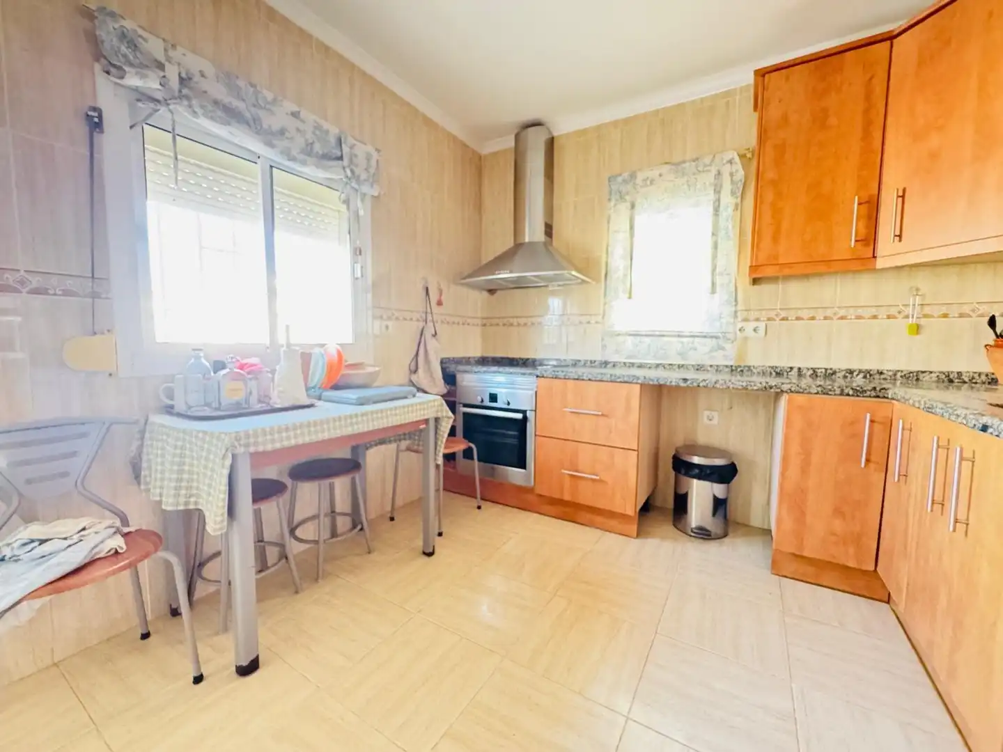 Kitchen of Houses for sale in Algeciras  with Storage room