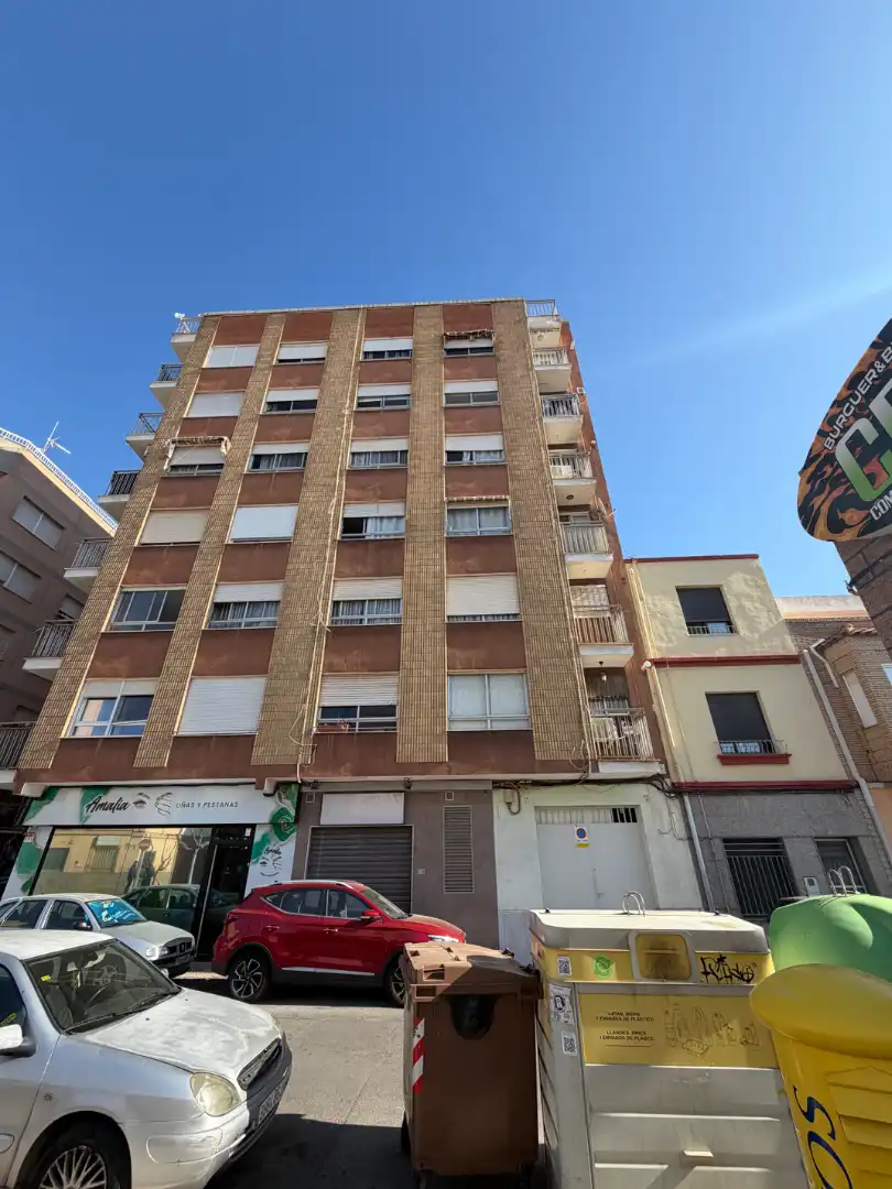 Vista exterior de Piso en venta en Almazora / Almassora