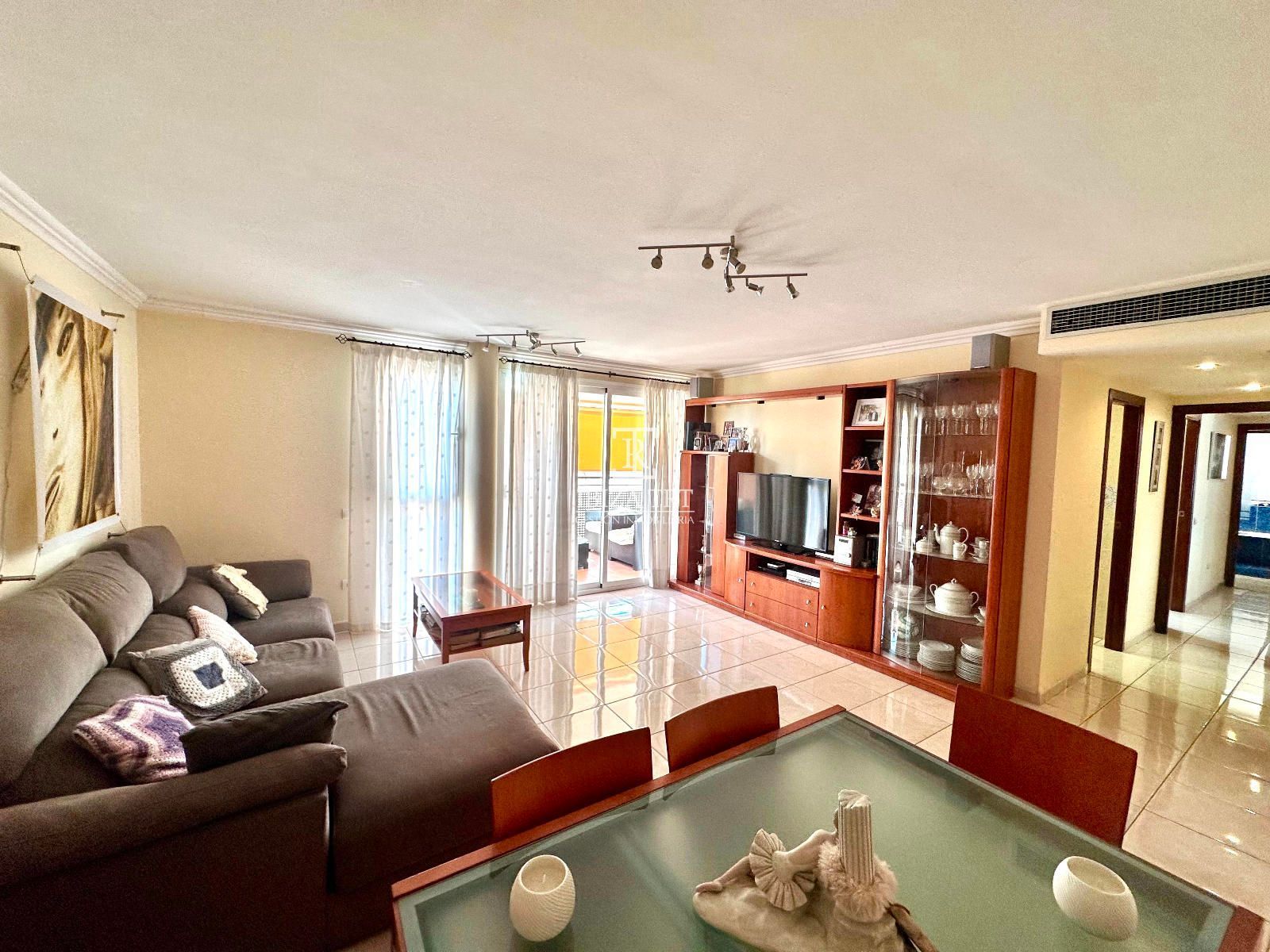 Sala d'estar de Pis en venda en Eivissa amb Aire condicionat, Calefacció i Terrassa