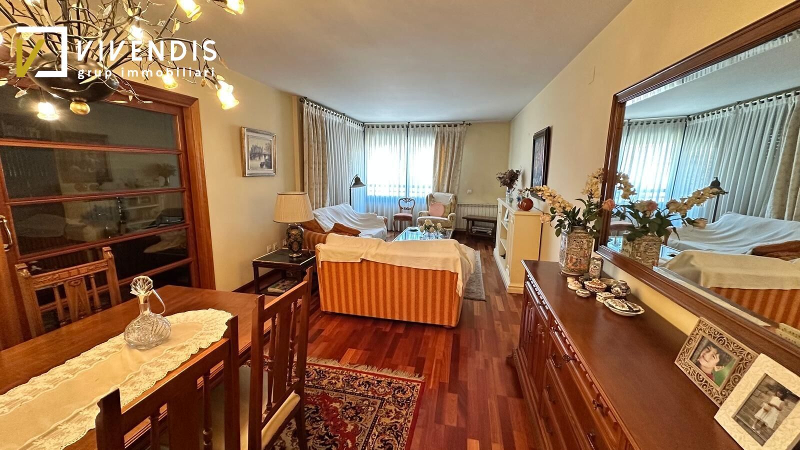 Living room of Flat for sale in  Lleida Capital  with Air Conditioner, Heating and Parquet flooring