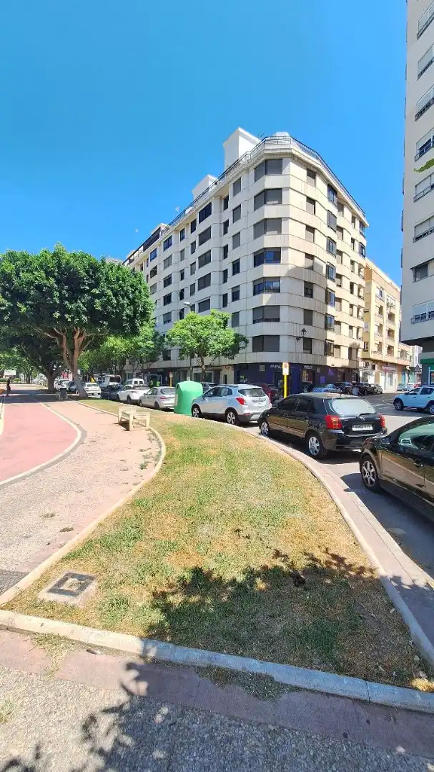 Vista exterior de Pis en venda en Alzira amb Aire condicionat, Traster i Moblat