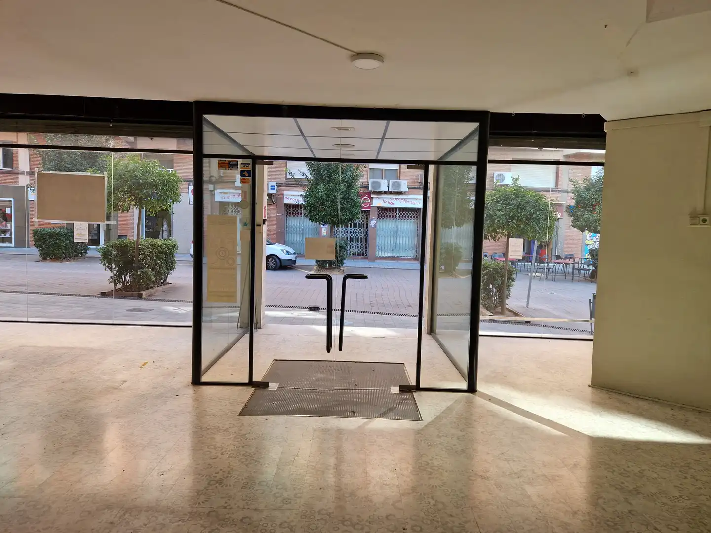 Gewerbefläche zur Miete in Carrer de l'Estatut 7