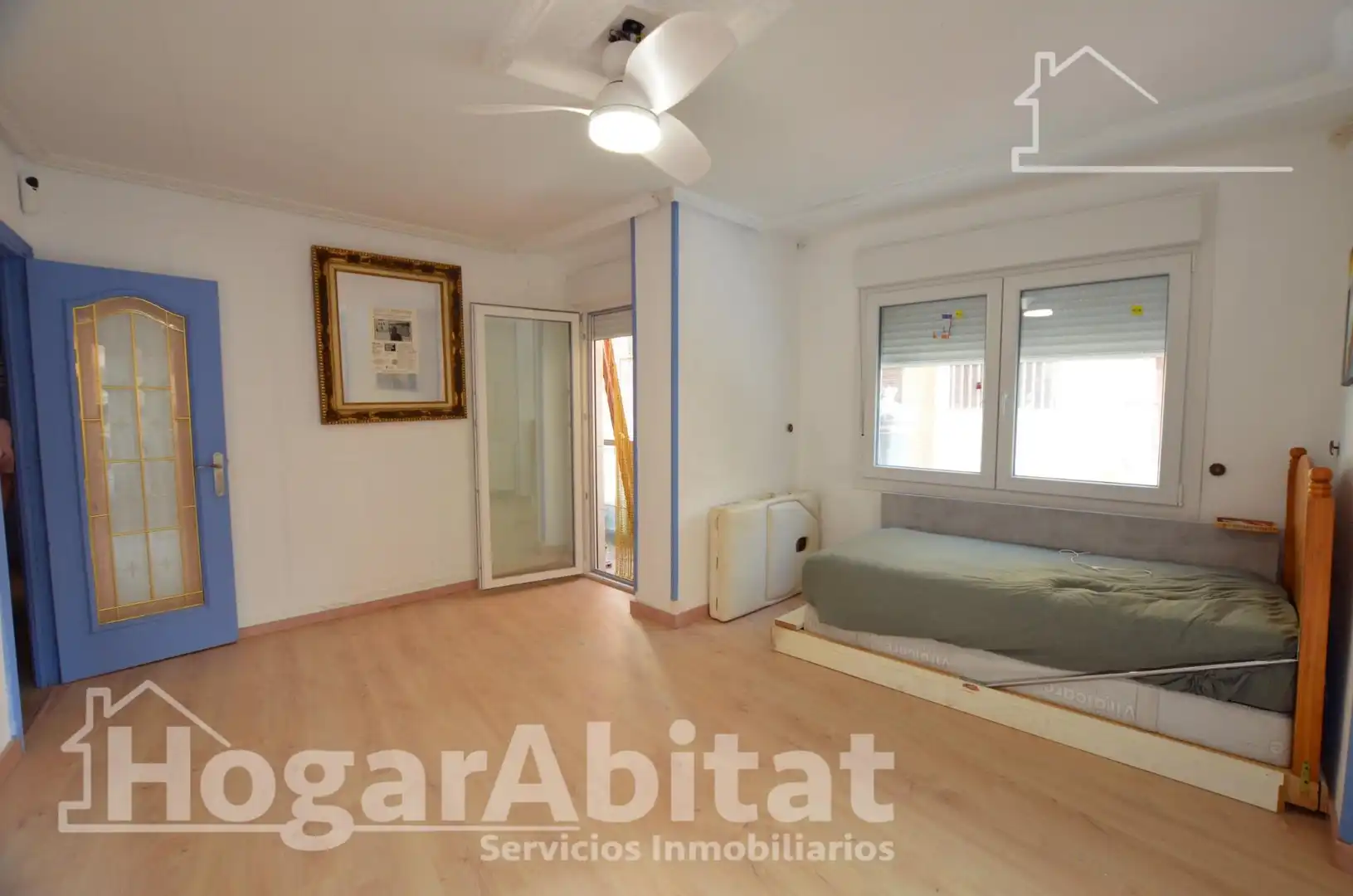 Habitación de Piso en venta en Alicante / Alacant con Amueblado y Balcón