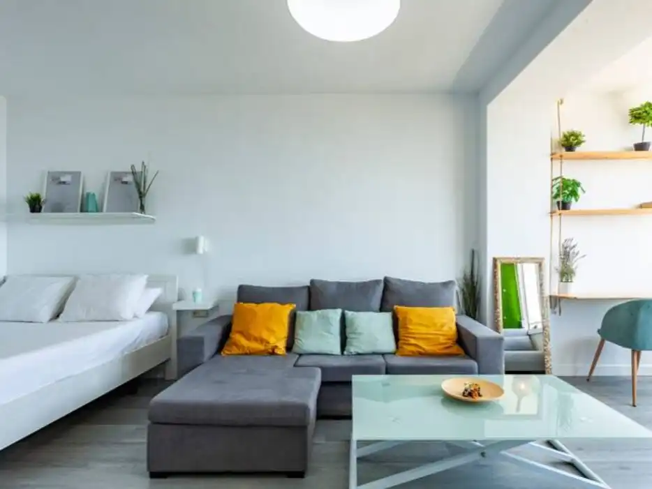 Wohnzimmer von Wohnung zur Miete in Roquetas de Mar mit Klimaanlage und Balkon