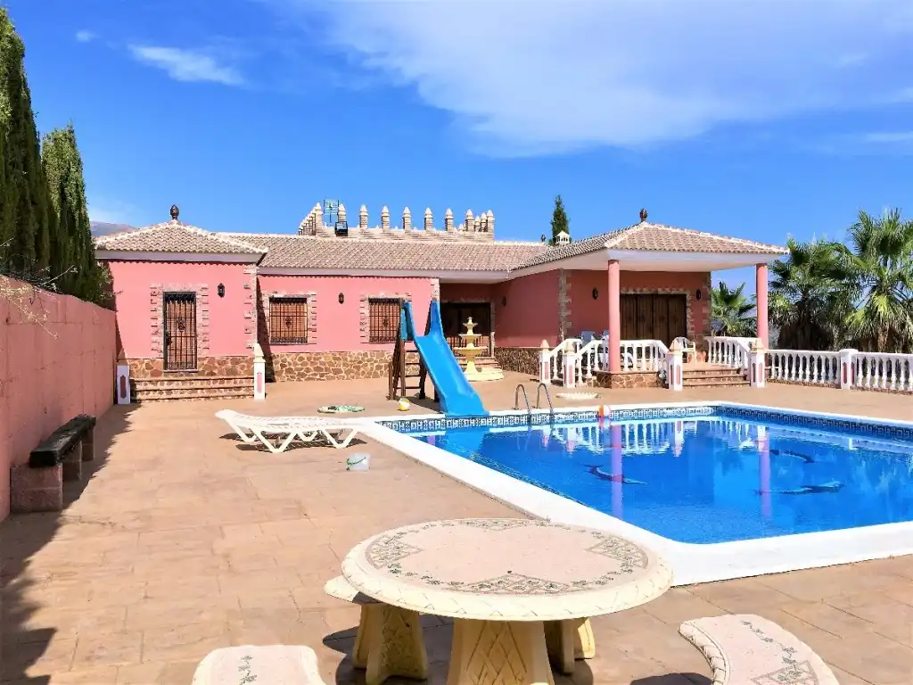 Piscina de Finca rústica en venta en Sedella con Calefacción, Terraza y Piscina