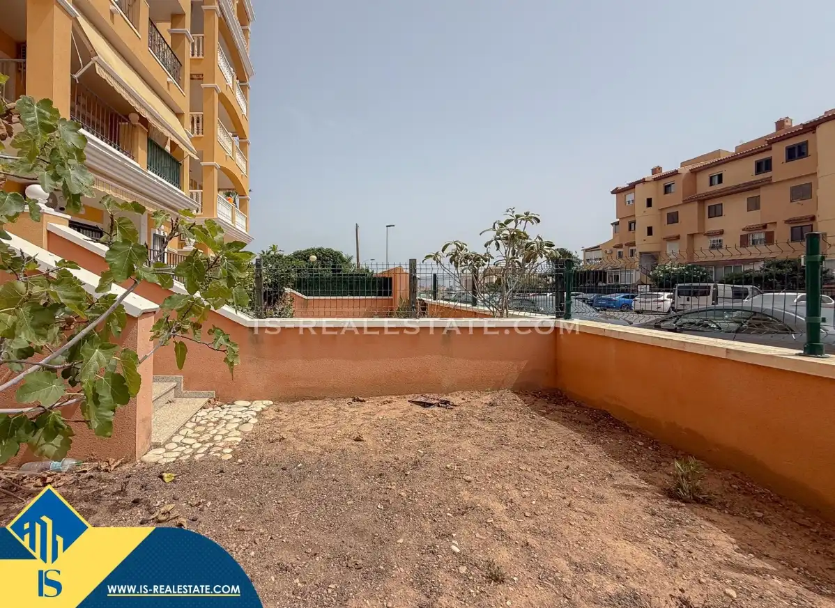 Vista exterior de Apartamento en venta en Torrevieja con Aire acondicionado, Calefacción y Terraza