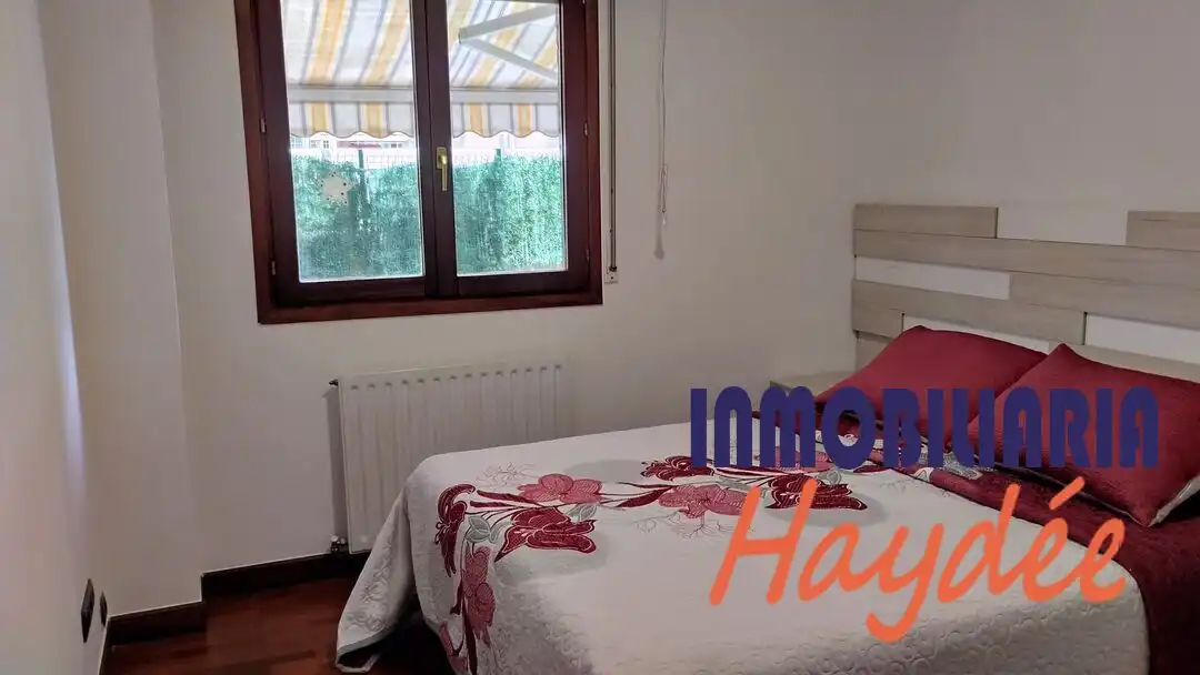 Bedroom of Flat for sale in Leioa  with Heating and Storage room