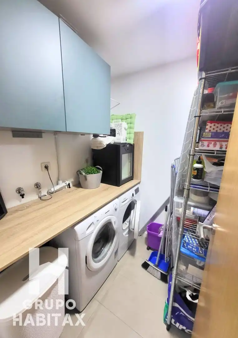 Kitchen of Duplexes for sale in Santa Coloma de Gramenet