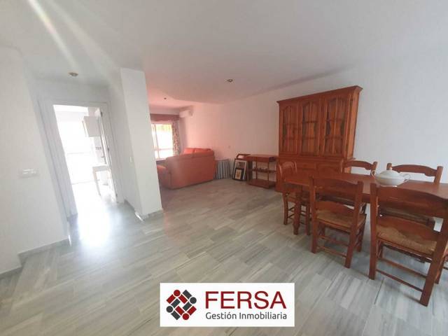 Casa adosada en Alquiler en Soto de Vistahermosa