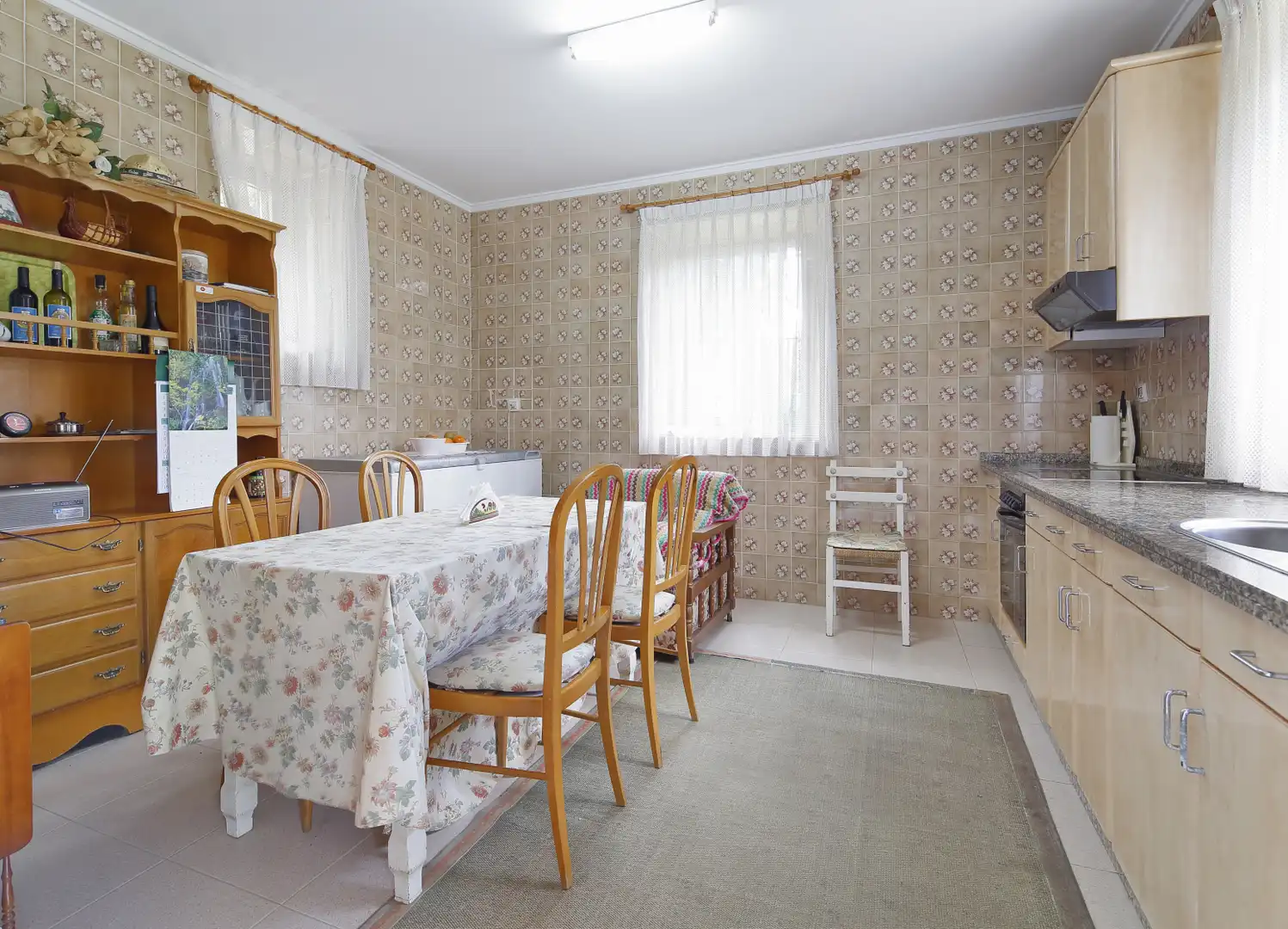 Kitchen of Houses for sale in Oviedo 