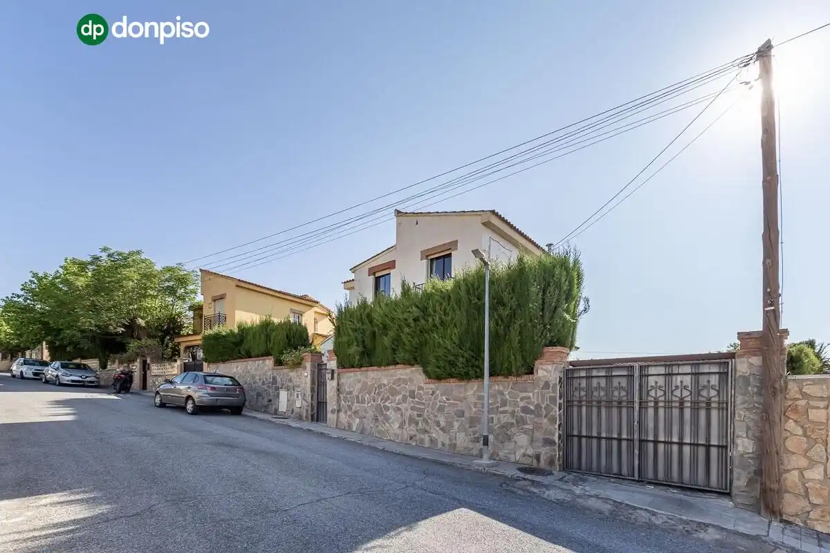 Chalet con piscina en venta en Gójar, imagen 48
