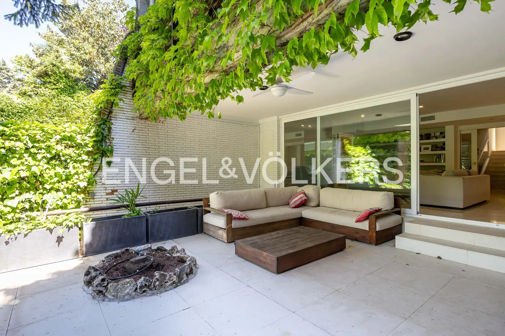 Terraza de Casa o chalet en venta en La Moraleja con Aire acondicionado, Calefacción y Jardín privado