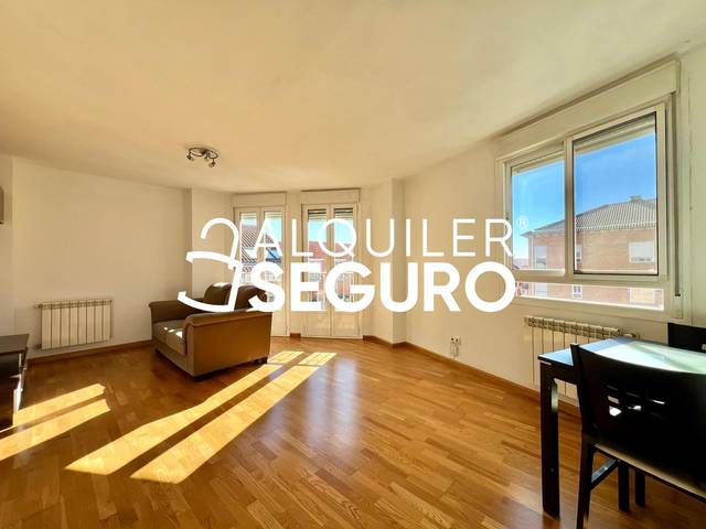 Piso en Alquiler en del Progreso en Centro Urbano