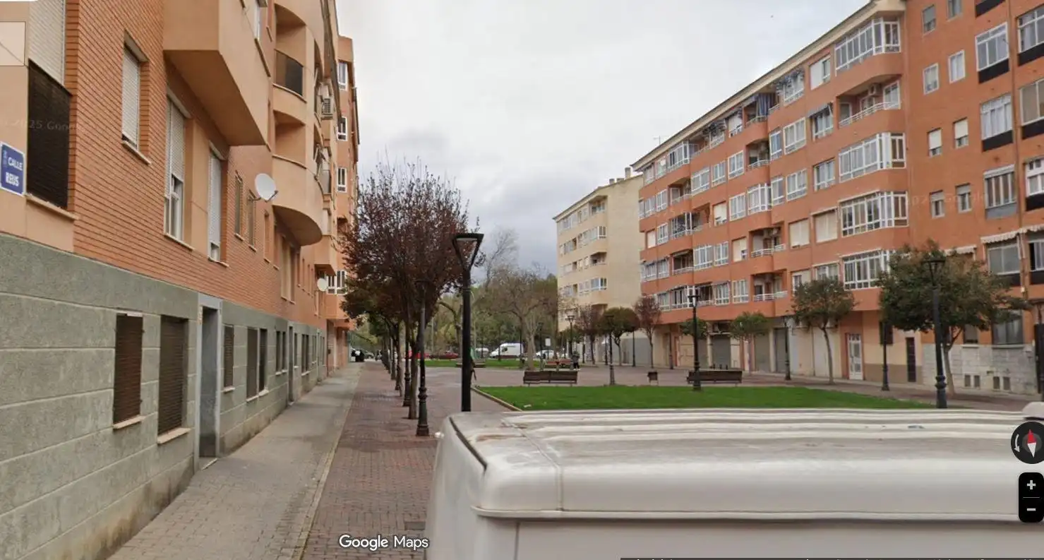 Flat for sale in Calle Reus 23