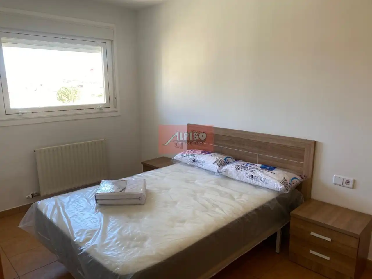 Habitación de Piso de alquiler en Ourense Capital  con Calefacción y Amueblado