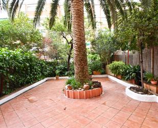Jardí de Planta baixa en venda en  Madrid Capital