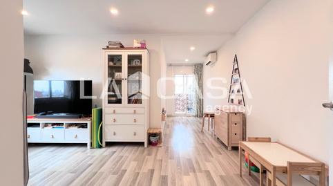 Foto 3 de Piso en venta en Llefià, Badalona