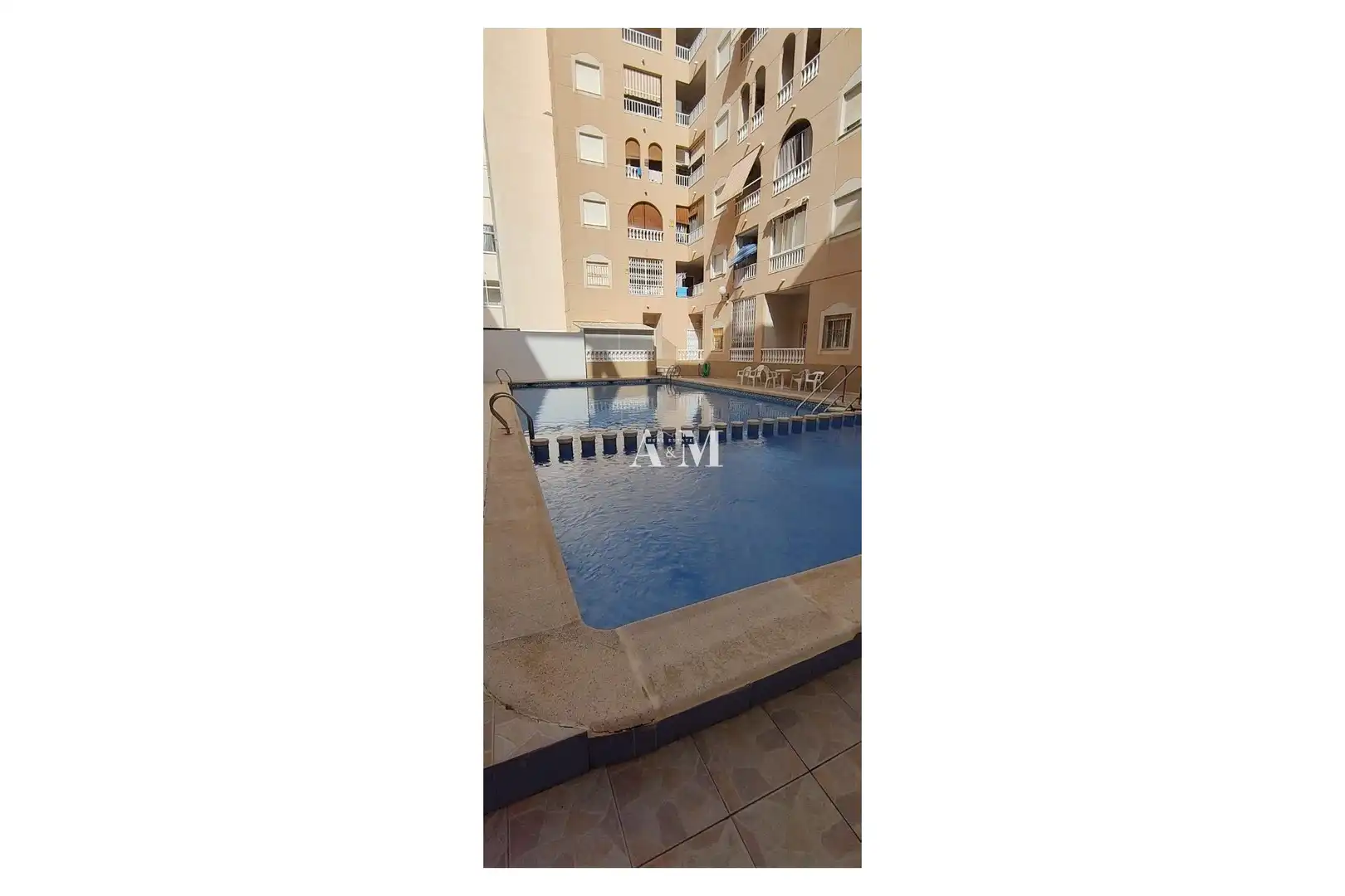 Schwimmbecken von Wohnung zur Miete in Torrevieja mit Terrasse, Schwimmbad und Möbliert