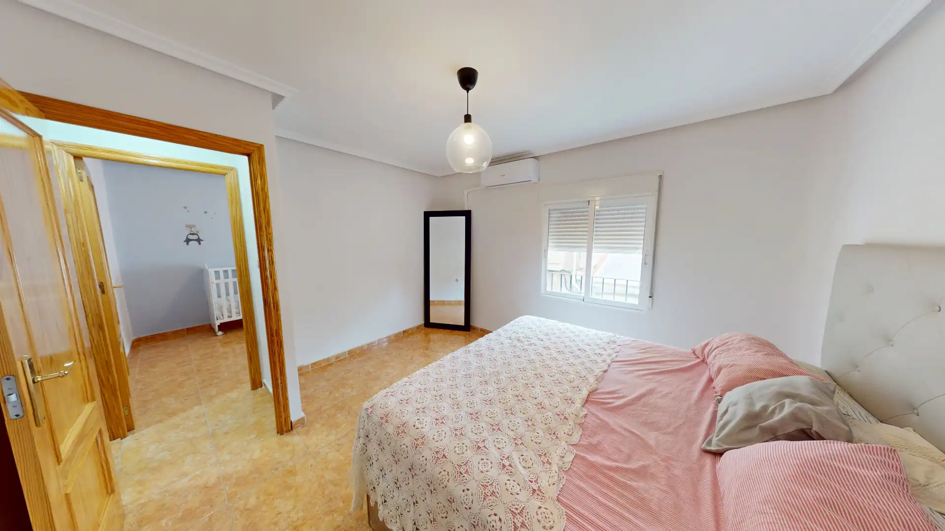 Habitación de Casa adosada en venta en Albatera con Aire acondicionado, Terraza y Amueblado
