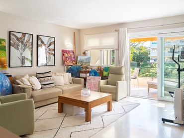 Appartement compact avec ascenseur à vendre à Portals Nous