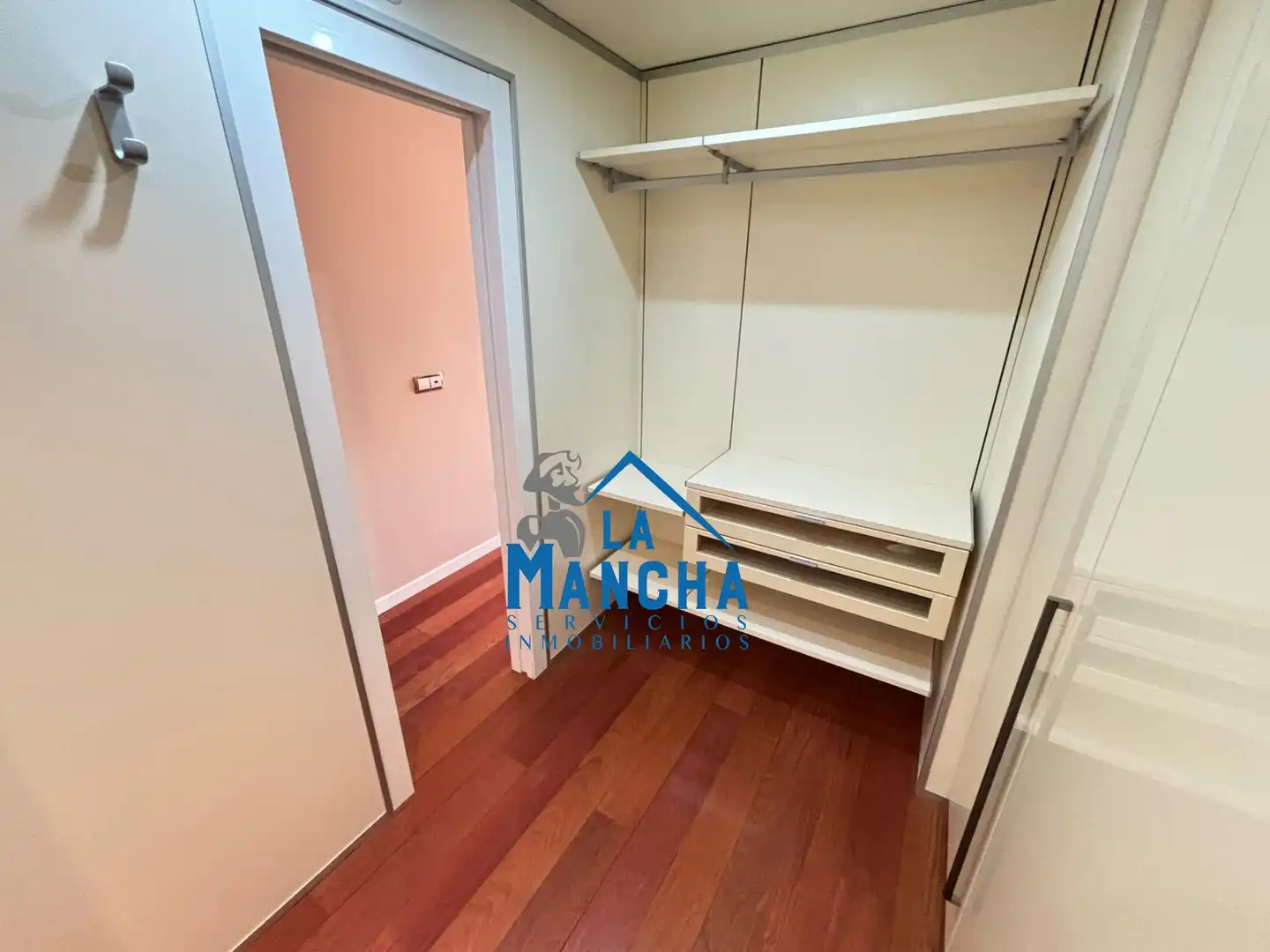 Piso en venta en Carretas - Pajarita