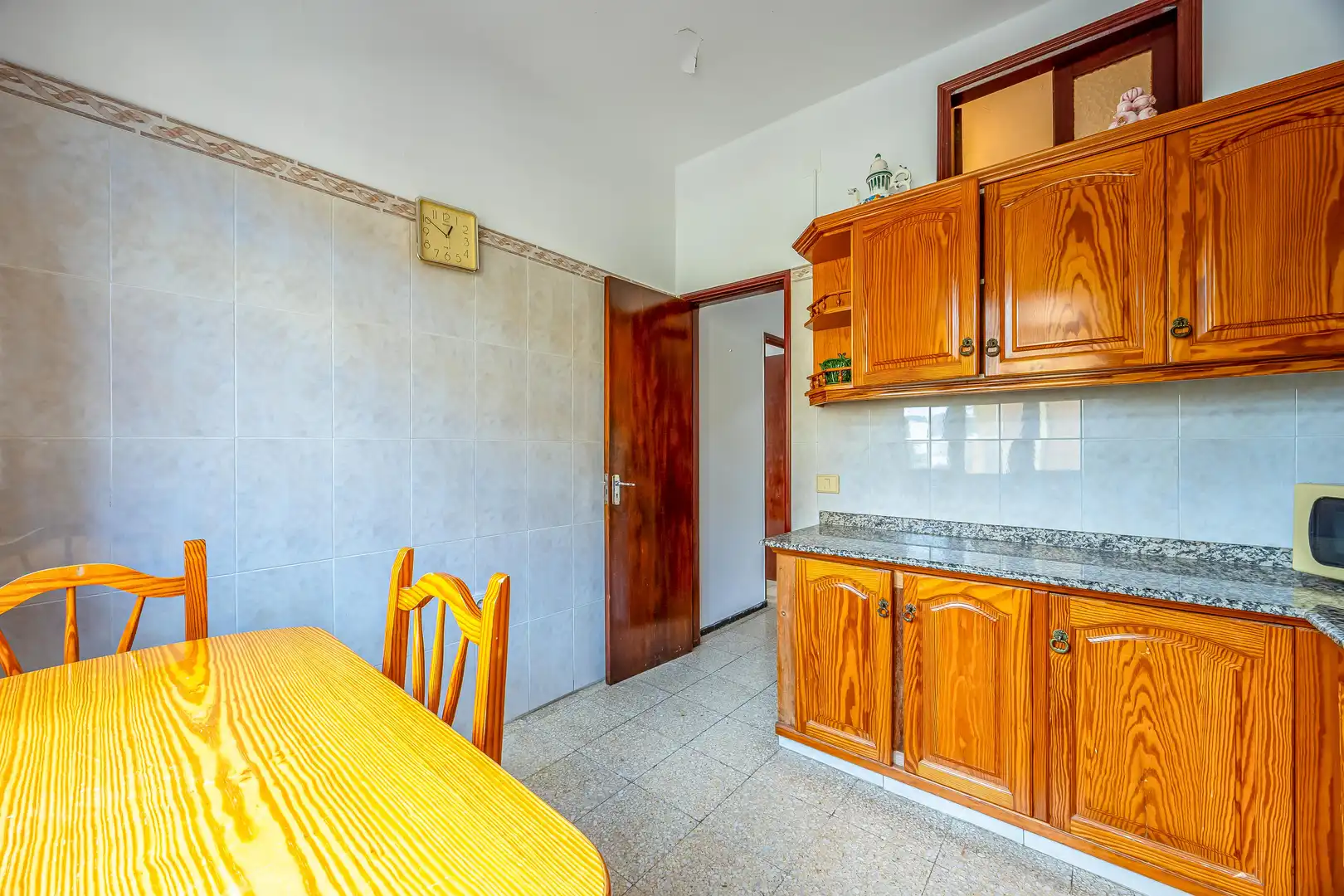 Cocina de Piso en venta en Telde con Terraza, Trastero y Balcón