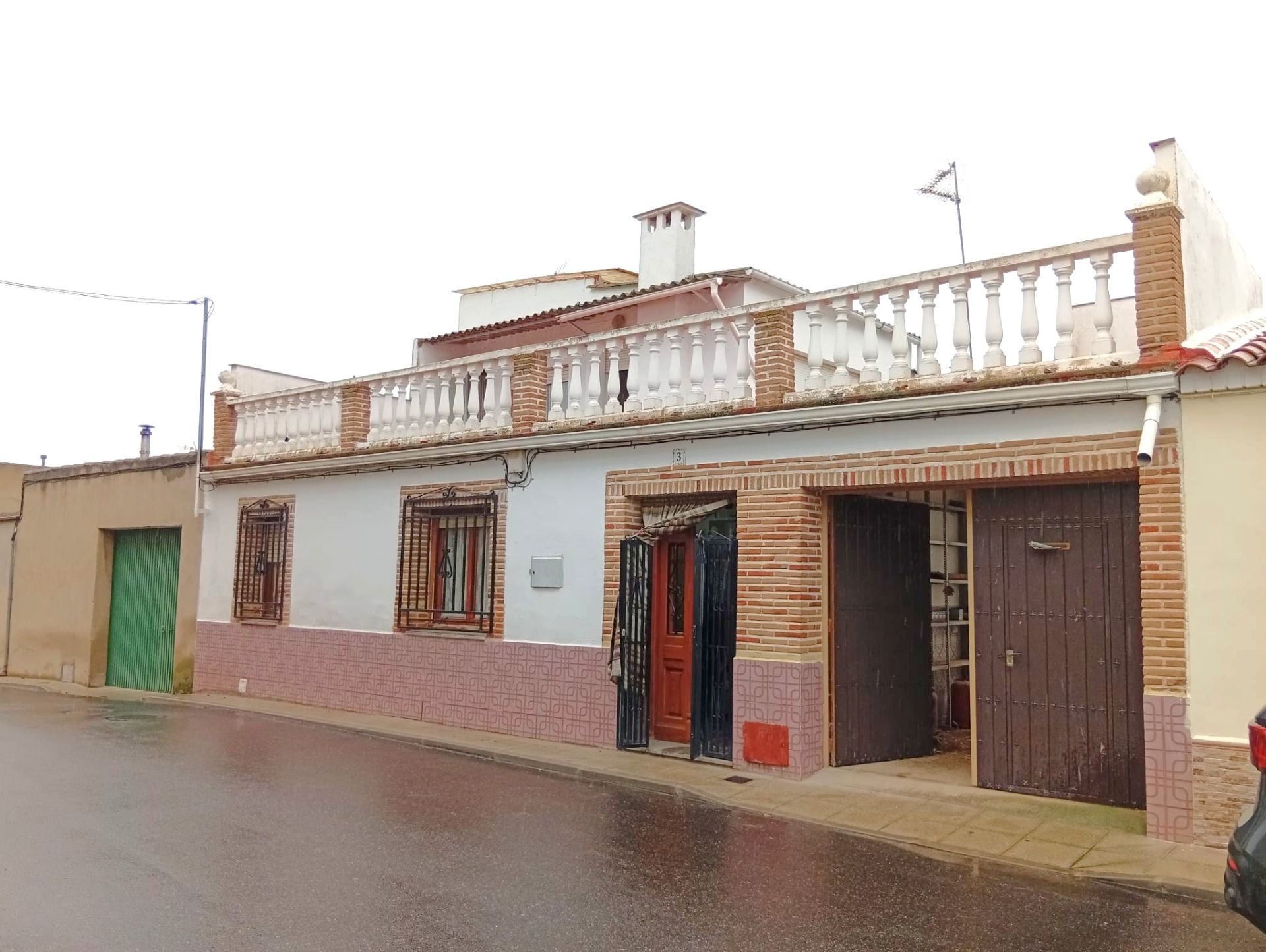 Single-family semi-detached for sale in Calle Cantarranas