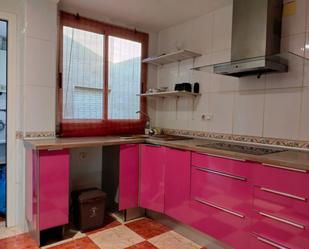 Kitchen of Flat for sale in Alcàntera de Xúquer  with Air Conditioner, Terrace and Balcony