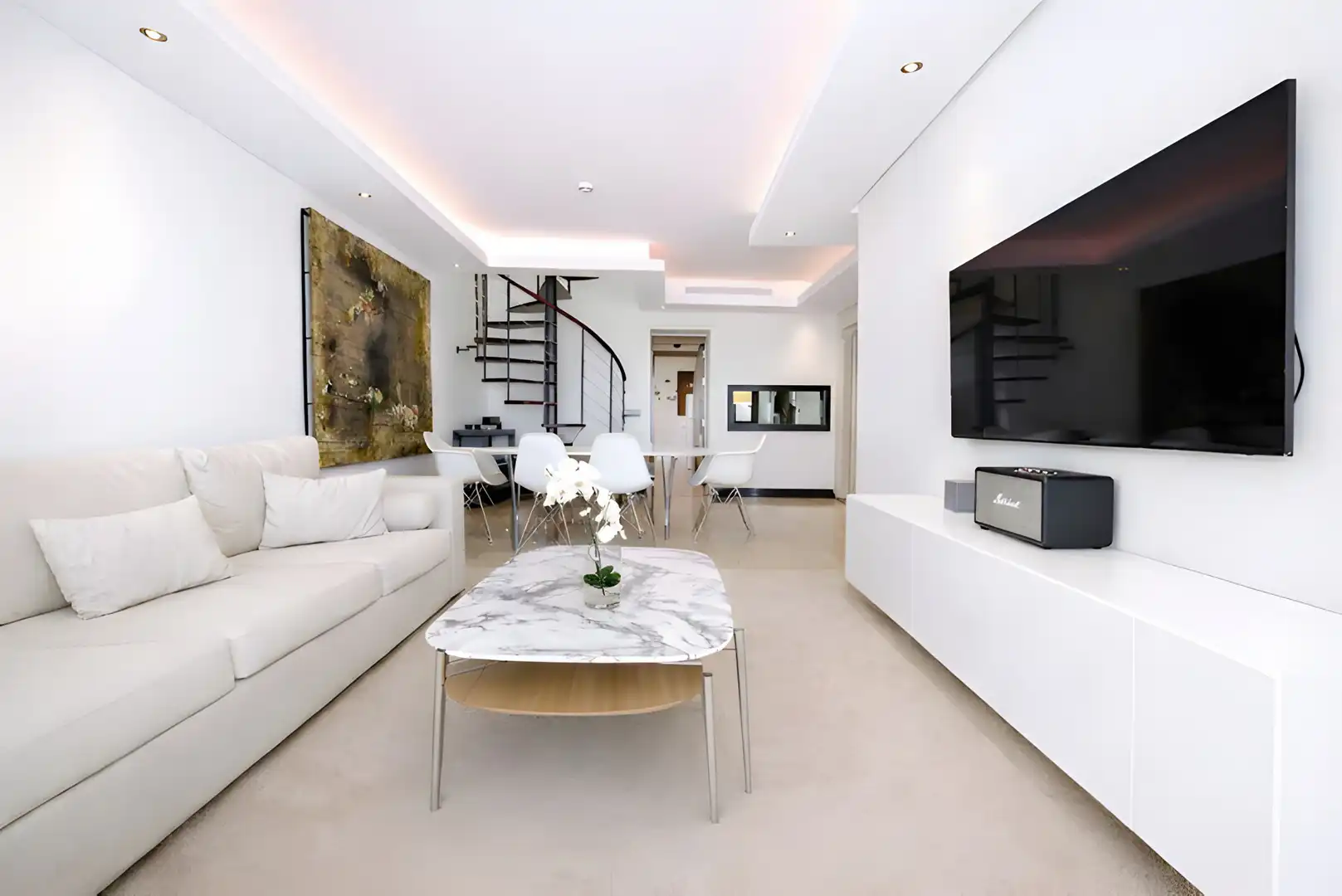 Sala de estar de Ático en venta en Estepona con Aire acondicionado, Terraza y Trastero
