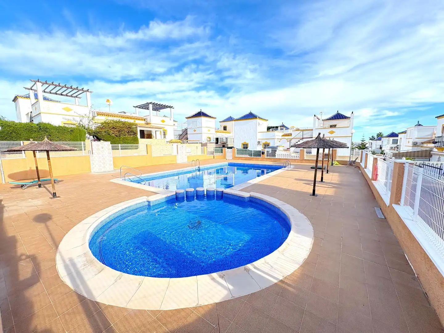 Casa con piscina en venta en Los Balcones - Los Altos, imagen 24