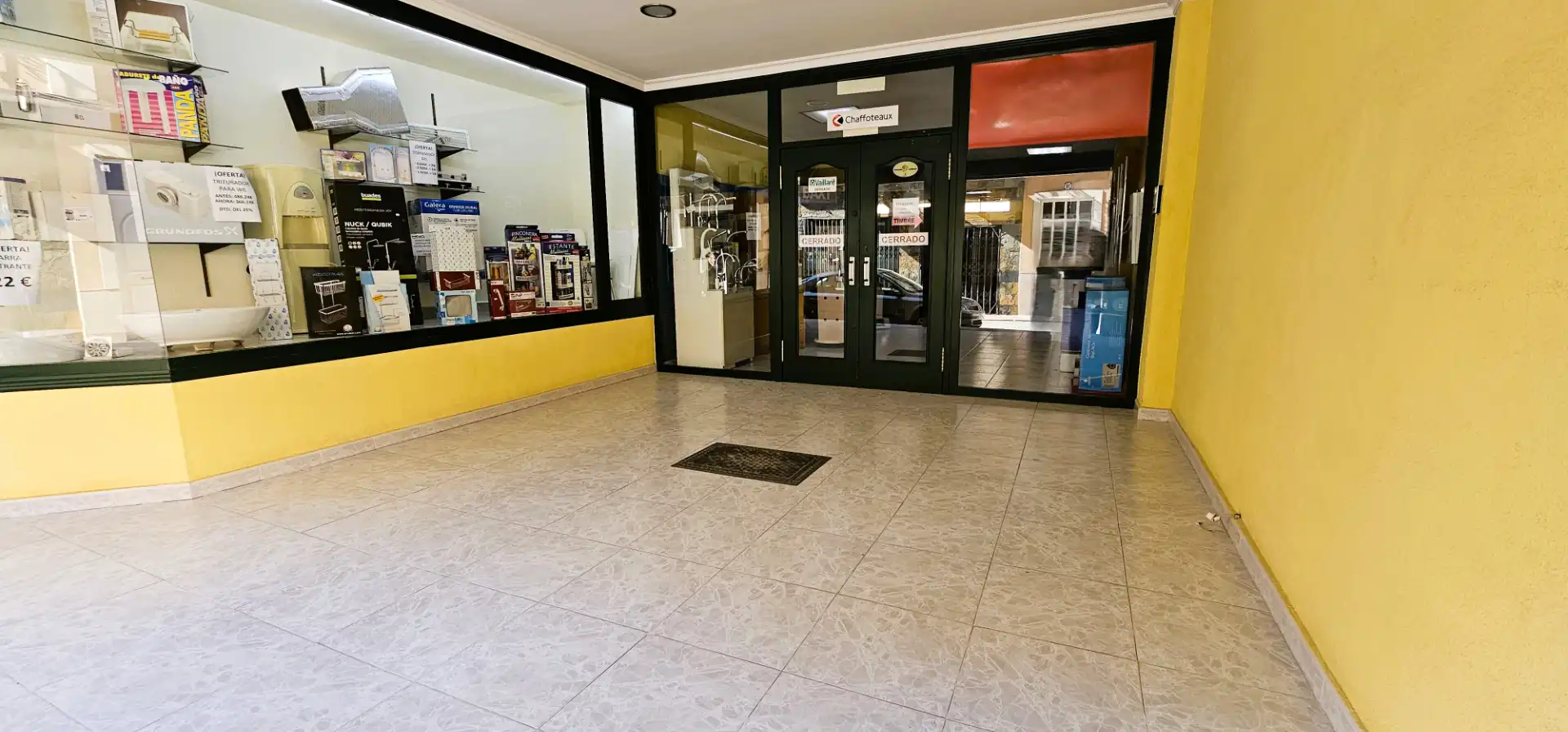 Business premises for sale in Totana