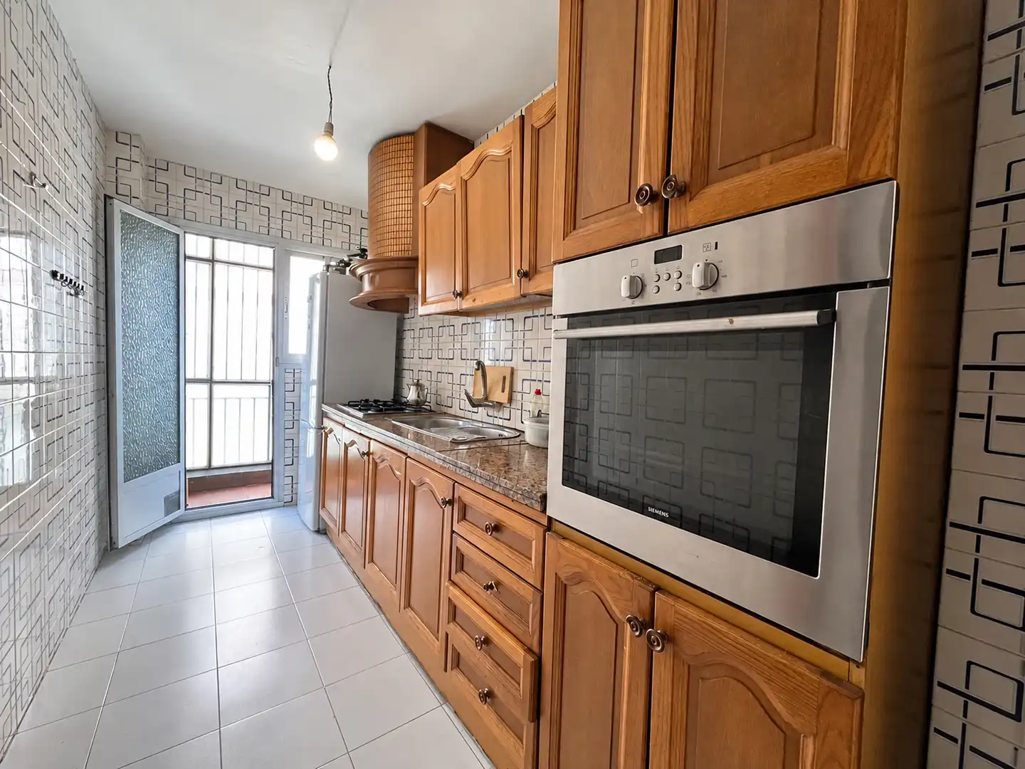 Piso con terraza en venta en Francisco de Paula Valladar Serrano, imagen 3