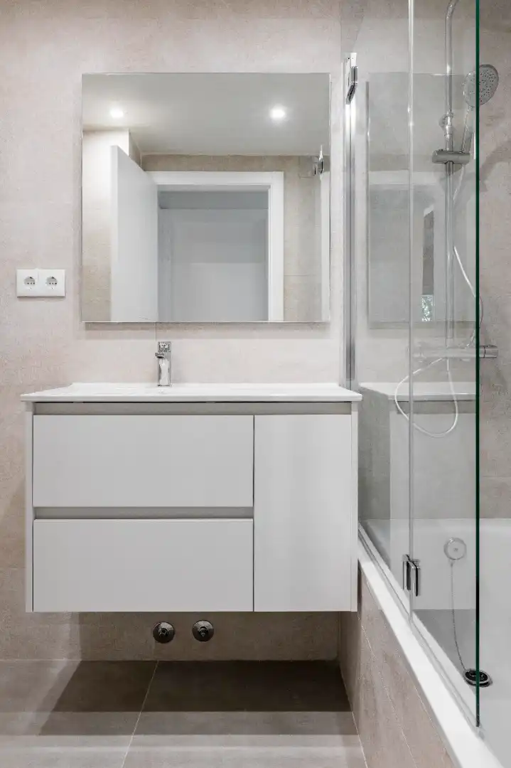 Baño de Piso en venta en Madrid con Aire acondicionado y Calefacción