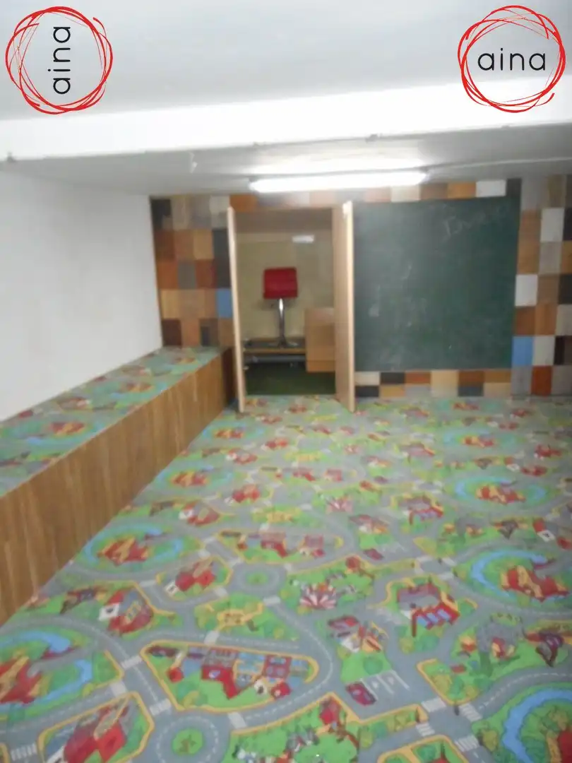 Local en venta en Burlada / Burlata con Amueblado