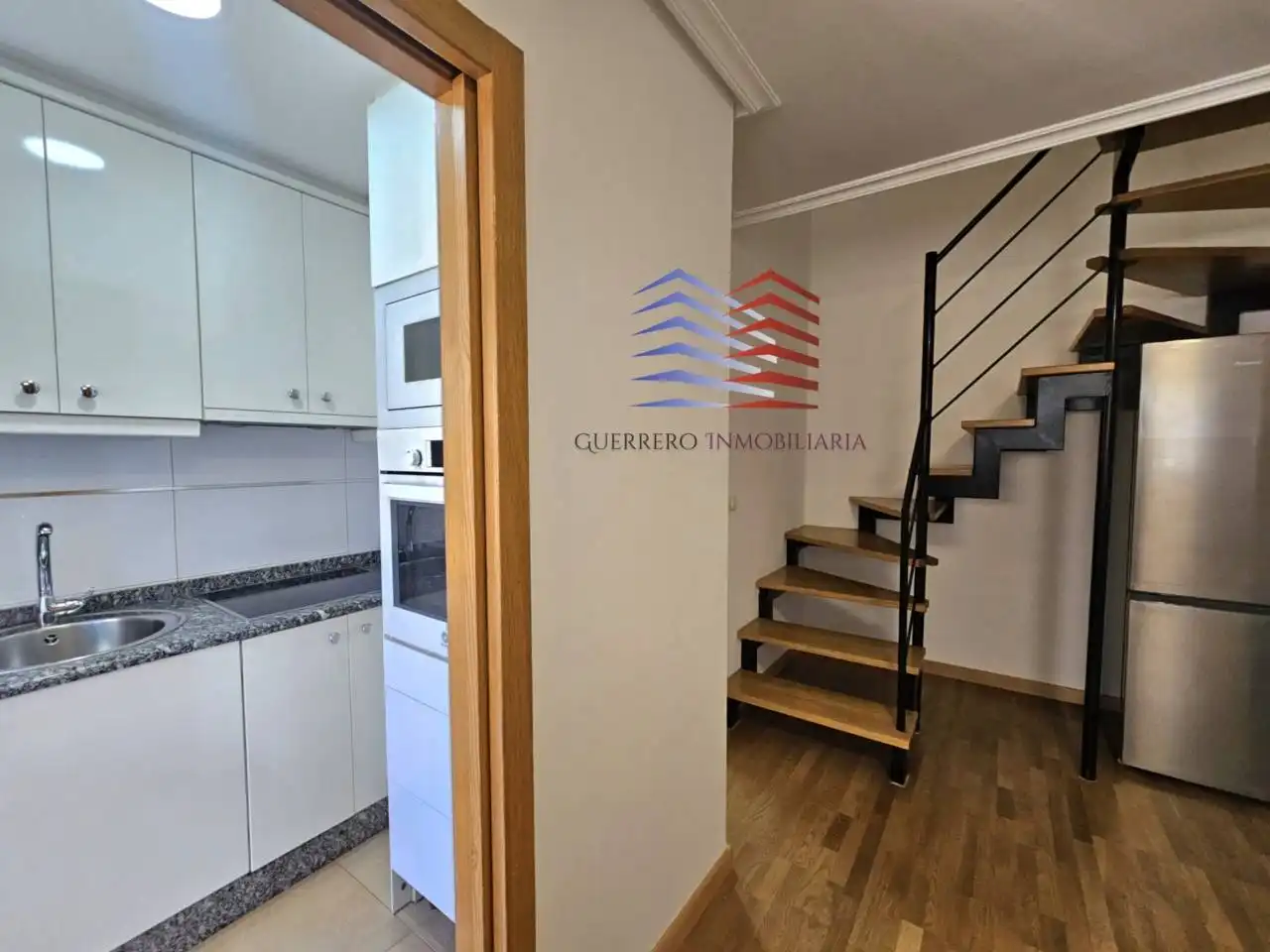 Maisonette zur Miete in Ourense Capital  mit Heizung, Parkett und Möbliert