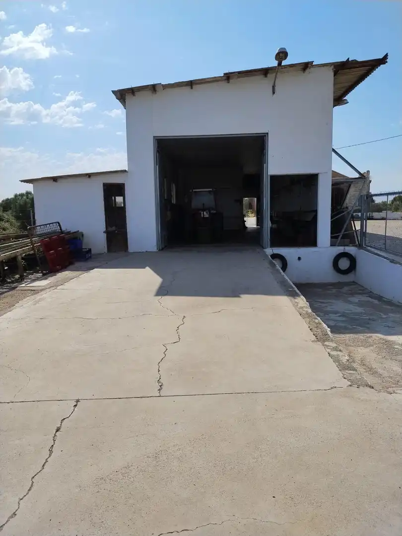 Aparcament de Nau industrial en venda en El Puig de Santa Maria