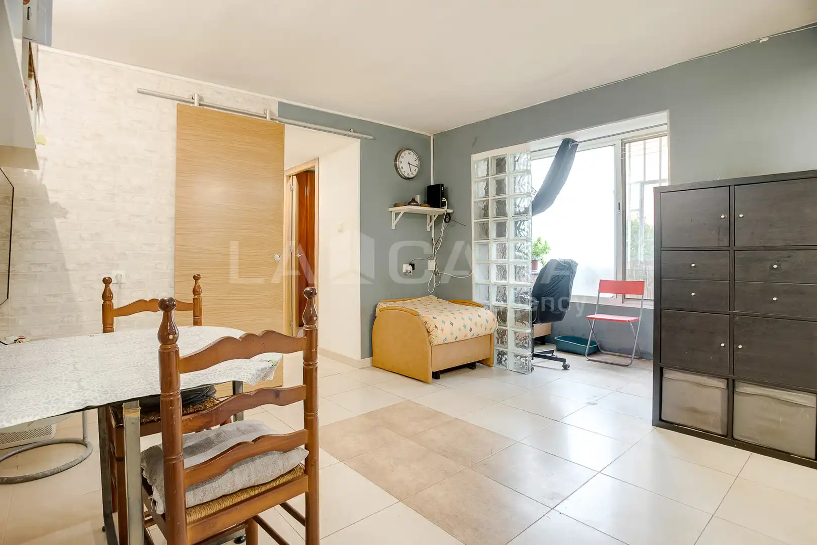 Piso con ascensor en venta en Carrer del Concili de Trento, imagen 2