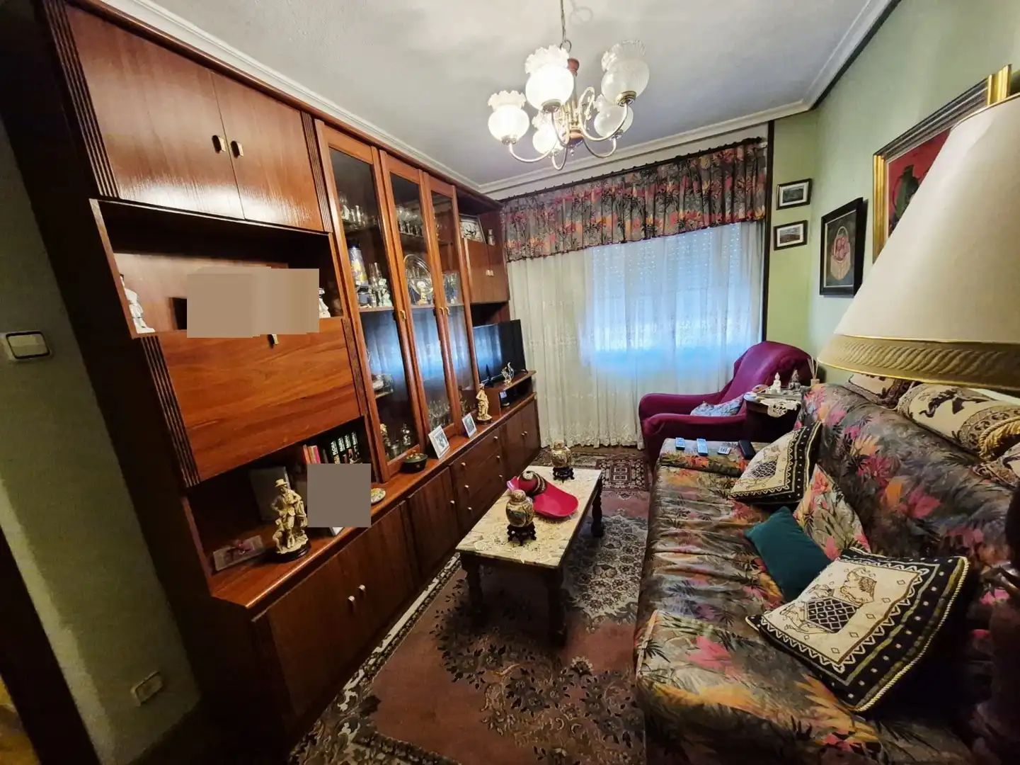 Sala de estar de Piso en venta en Avilés con Calefacción y Trastero